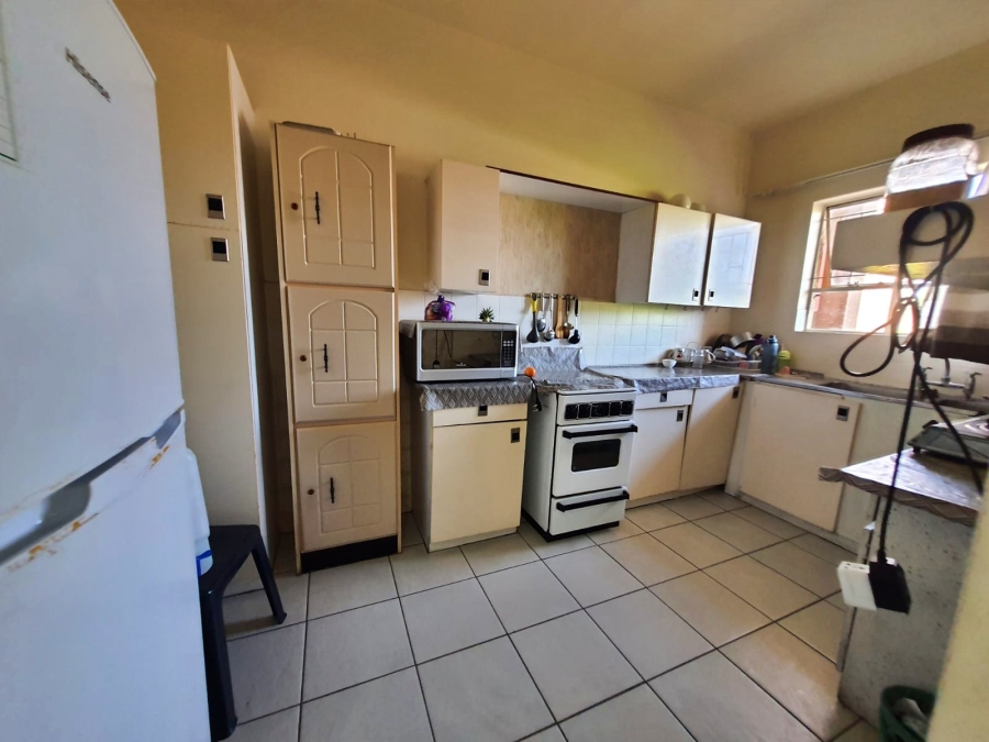 1 Bedroom Property for Sale in Potchefstroom North West